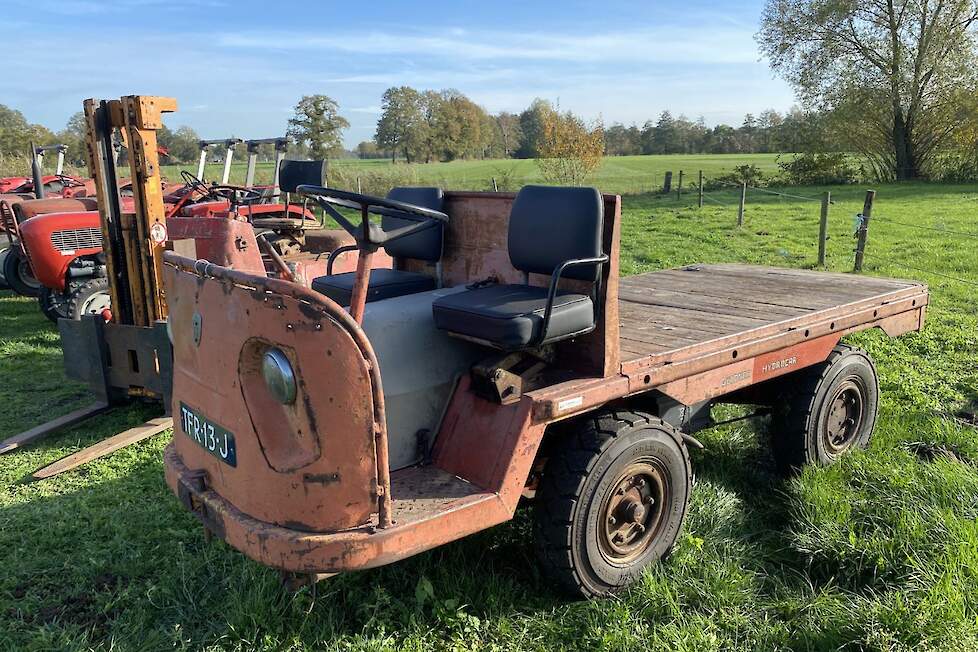 De Hydrocar is van 1969. Dat was tevens het jaar waarin Güldner de tractorproductie beëindigde. Het bedrijf legde zich daarna toe op de bouw van vorkheftrucks en lorrie-achtige voertuigen als deze Hydrocar.