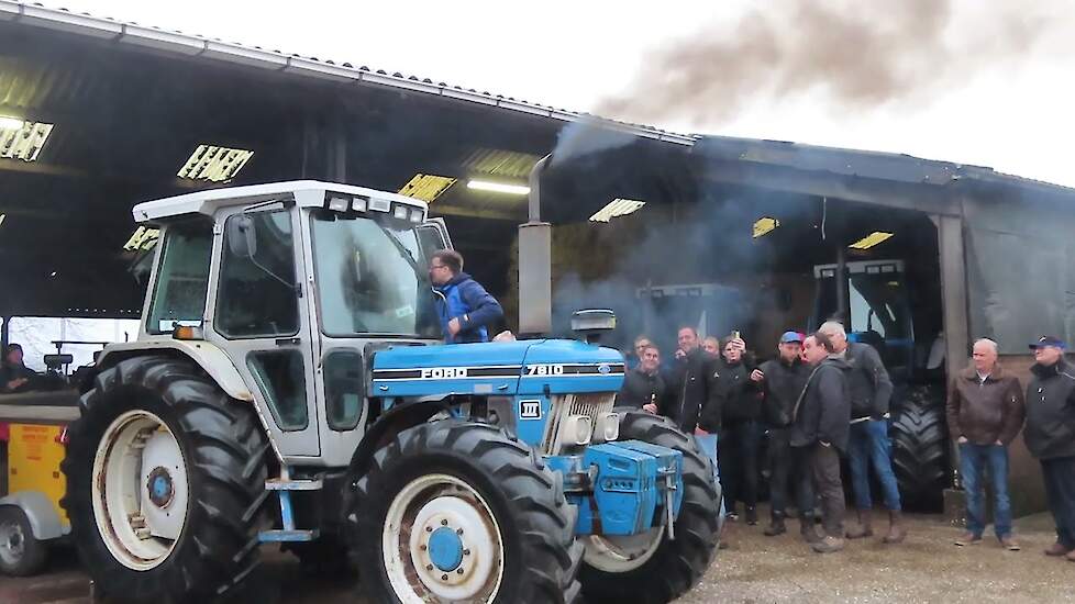 Ford 7810 voor de waterrem