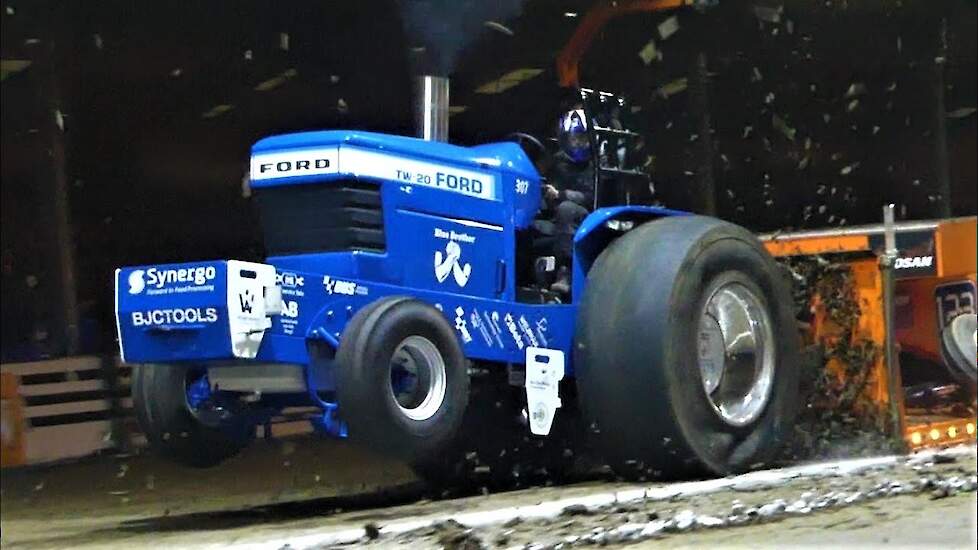 Tractorpulling indoor Putten 2023 Ultra Lite Arena  Sport Supersport standaard