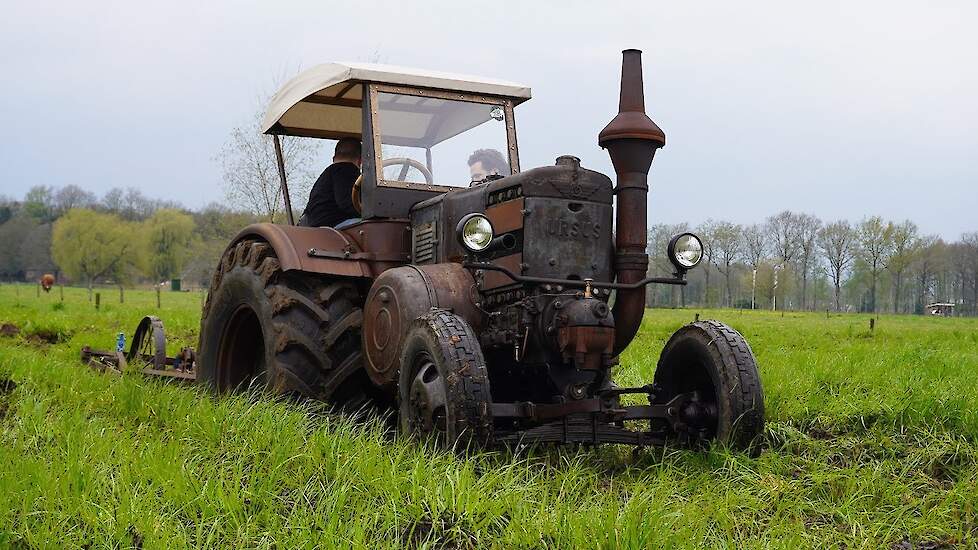 Ursus 45 | Modderen | Cultiveren | Mestdag 2023 HOKO Agri Putten | Vastzitten | Mud