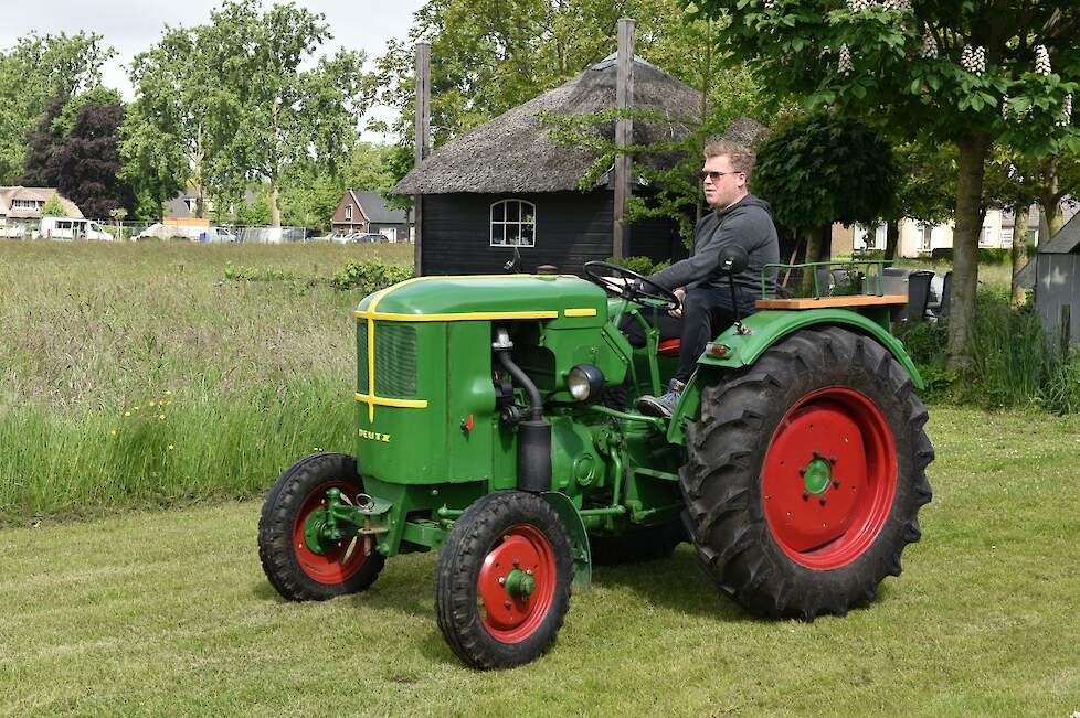 Deze stompkop Deutz is een F1L514 uit 1957.