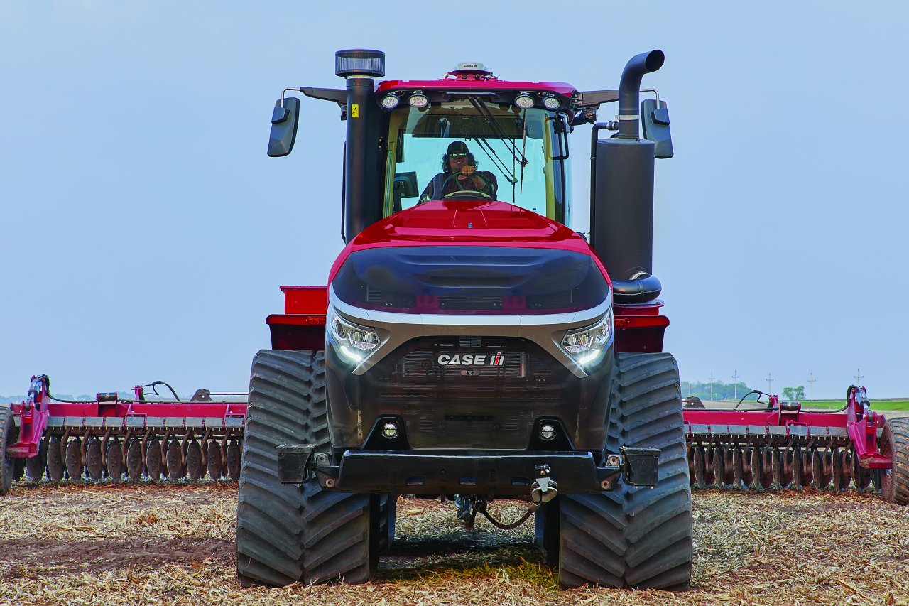 case-ih-de-nieuwe-steiger-715-quadtrac-trekkerweb-nl
