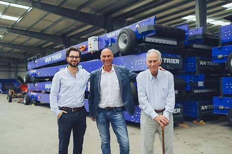 Gijs van Trier (24) - Hans van Trier (61) - Jan van Trier (90)