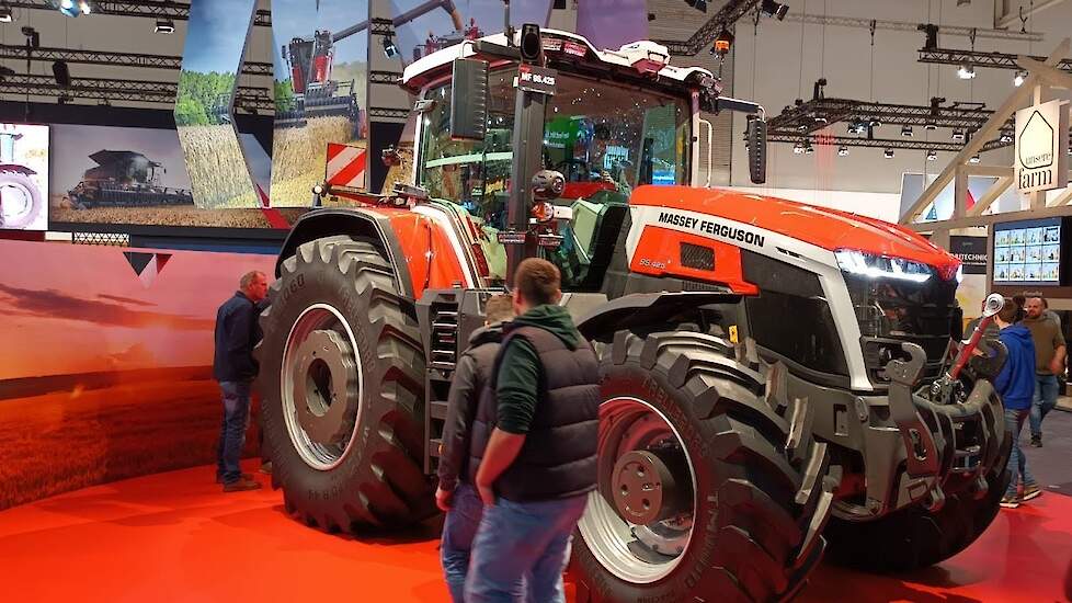 #Agritechnica 2023 trekkers en machines kieken op deze beurs in Hannover