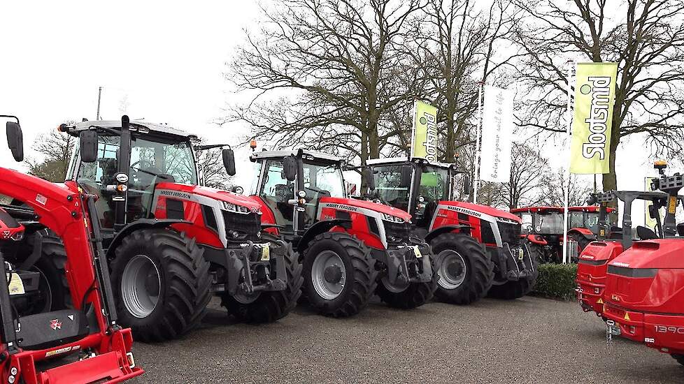 Traditionele Paasshow bij Slootsmid Laren B.V.