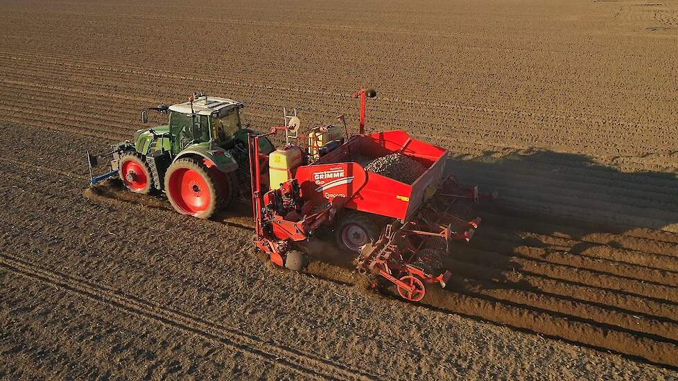 Grimme GL 860 Compacta met Fendt 714