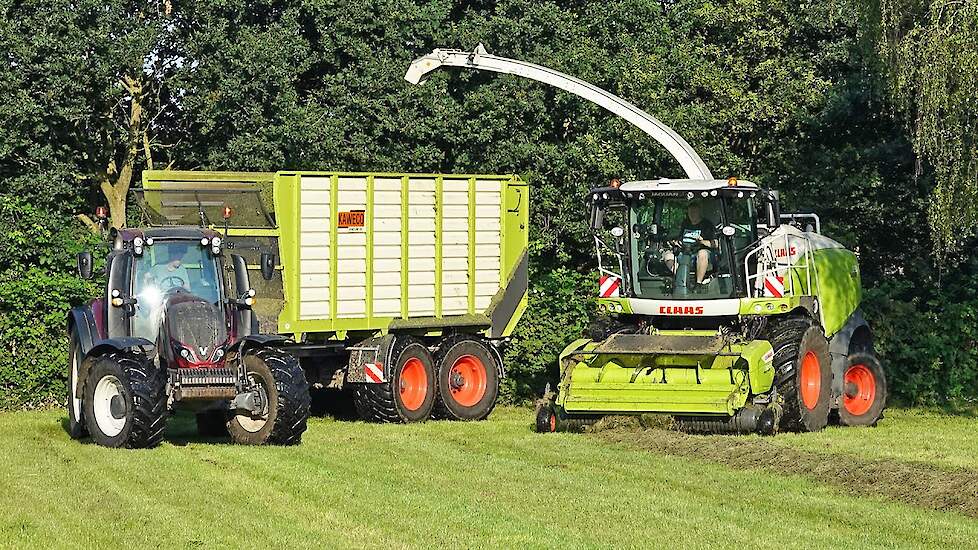 Grass Silage | Claas Jaguar 950 + Valtra + Kaweco | Dreierink | 2024