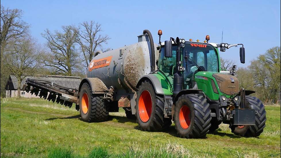 2025 | Fendt 313 + Schouten | Mest injecteren | Bloemendal Elspeet | Injection slurry