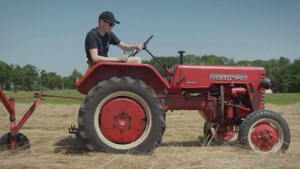 Zwadkeerder met Mc Cormick International D217