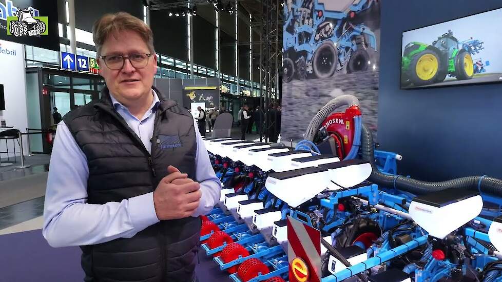 Farmstore, dé importeur van landbouw- en veehouderij machines op Agritechnica 2025