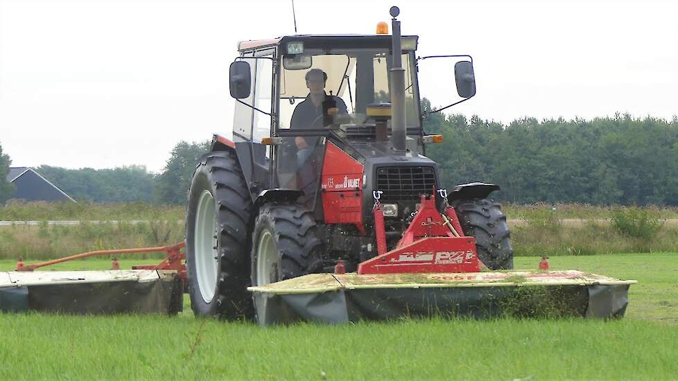 Valmet 755 Hi-trol autocontrol met PZ Zweegers maaiers