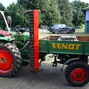 De maaibalk van de werktuigendrager heeft, zoals bij de meeste Duitse trekkers, een eigen aftakas.