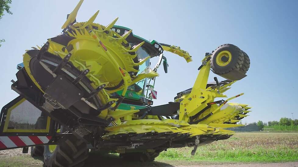 Kemper heeft het wiel opnieuw uitgevonden en actualiseert de 400pro-maïsbekken