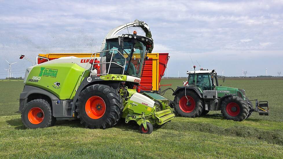 First Cut Grass Harvest & Silage  | Breure de Waard