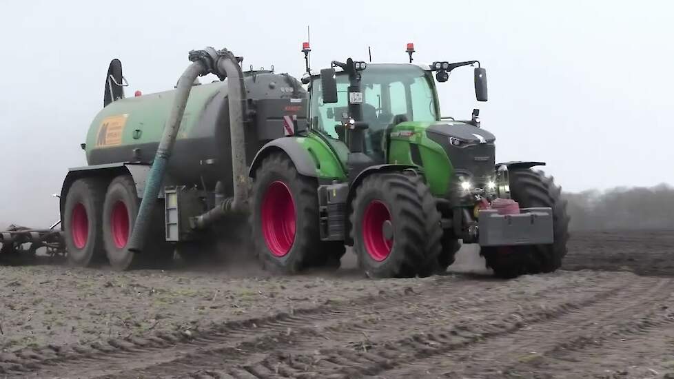 BOUWLAND BEMESTEN MET EEN FENDT 728 VARIO KAWECO BOUWLAND BEMESTER