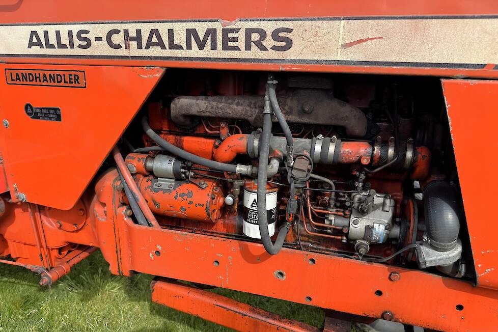 De One-Ninety heeft een 4.9 liter 6-cilinder turbodieselmotor met een vermogen van 94pk.